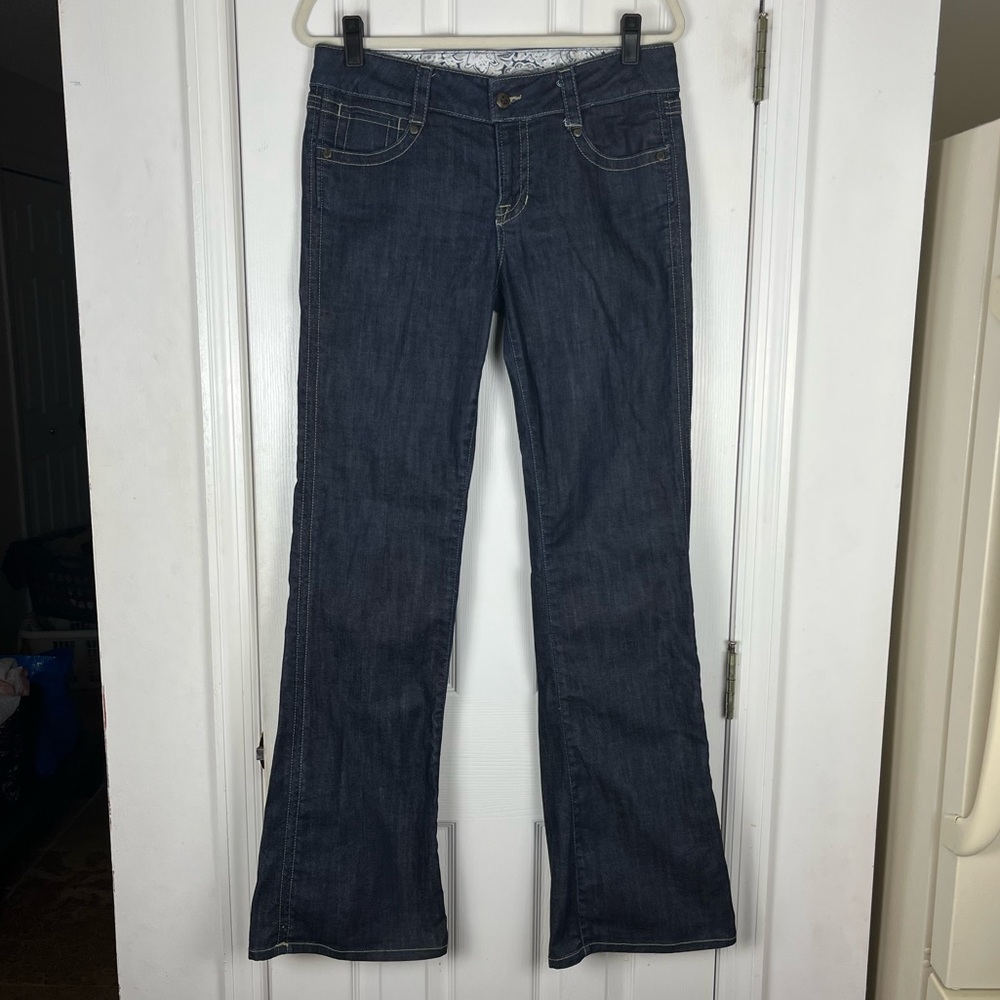 Y2K Vintage Mid Rise Bootcut Flare Jeans by Tag Women’s Sz 30